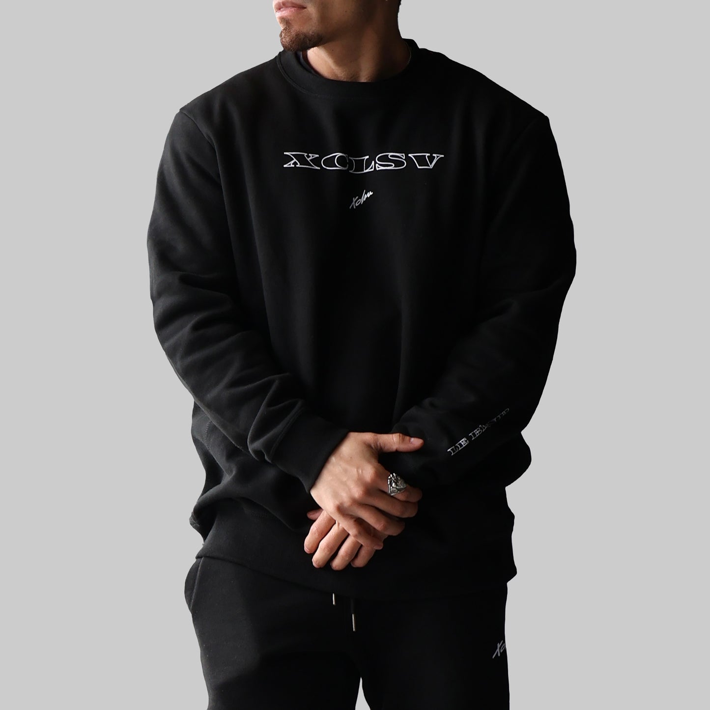 Le Crew Black Oversized Crewneck
