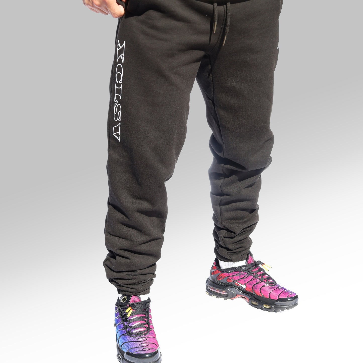 Le Crew Black Sweatpant