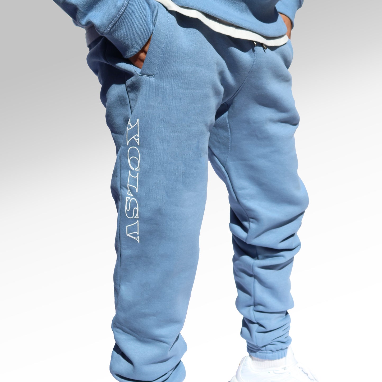 Le Crew Sky Blue Sweatpant